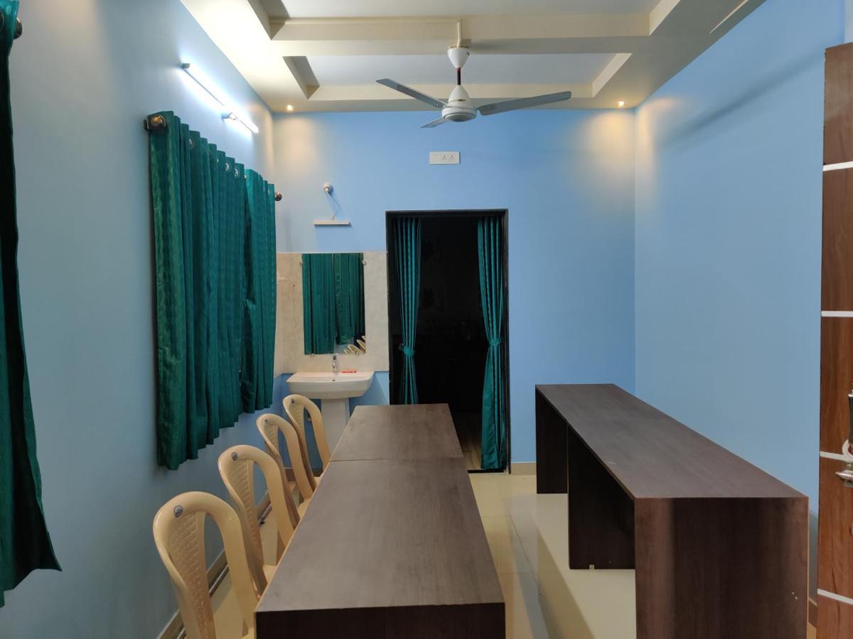 Bandekar Home Stay Mālvan 外观 照片