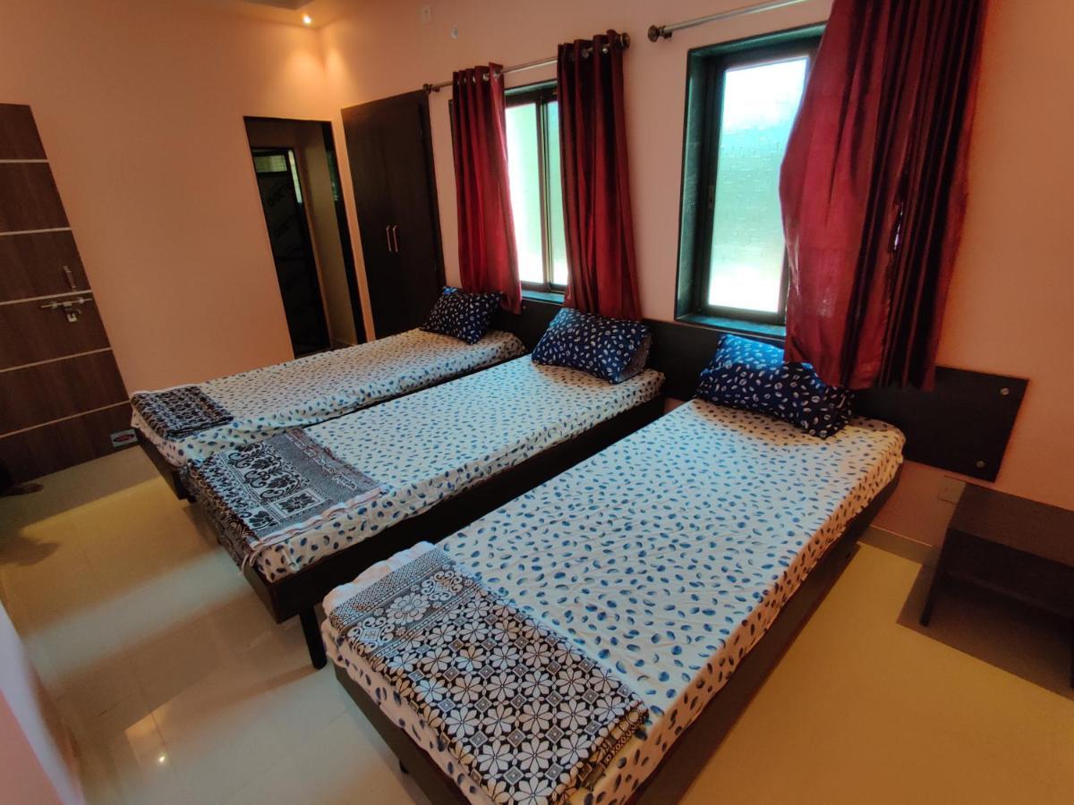 Bandekar Home Stay Mālvan 外观 照片